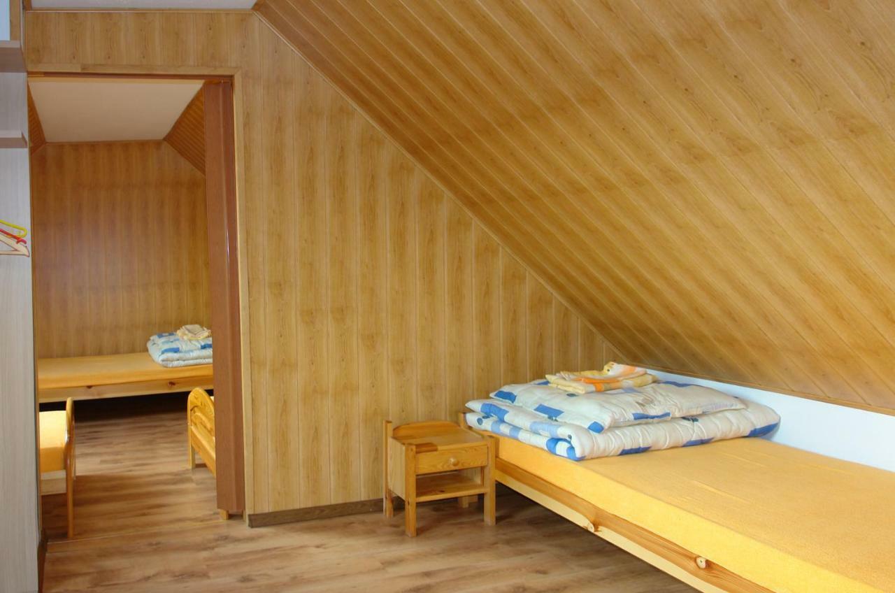 Goszow Chatka Julkiヴィラ エクステリア 写真